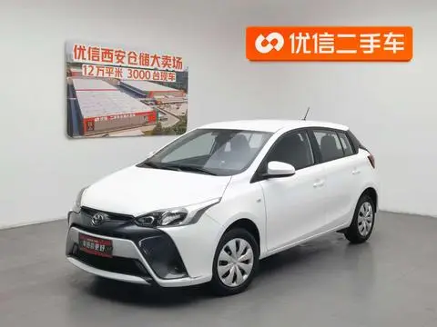 Toyota YARIS L 2016