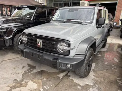 TANK 300 2021