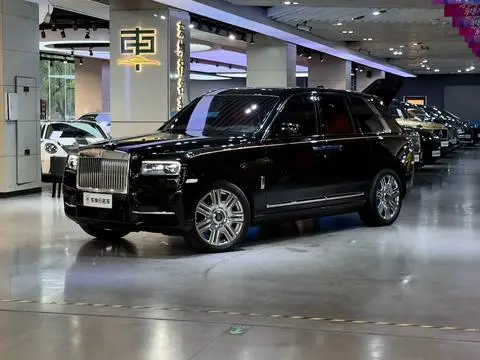 Rolls Royce Cullinan 2018 — фото 1
