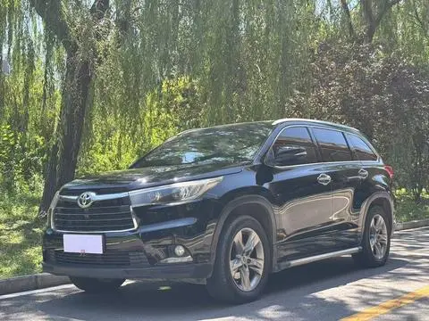 Toyota Highlander 2015