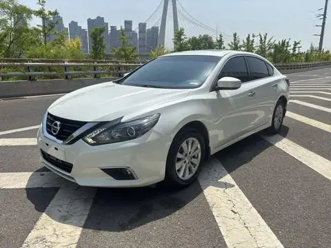 Nissan Teana 2016
