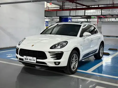 Porsche Macan 2016