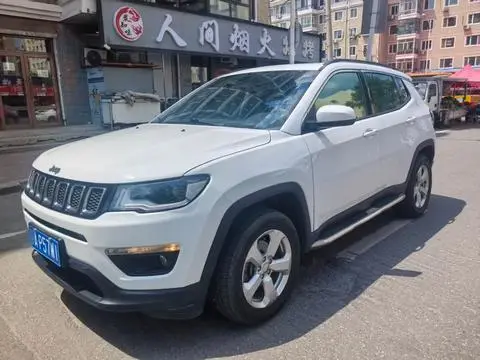 Jeep 指南者 2017