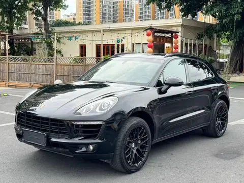 Porsche Macan 2014