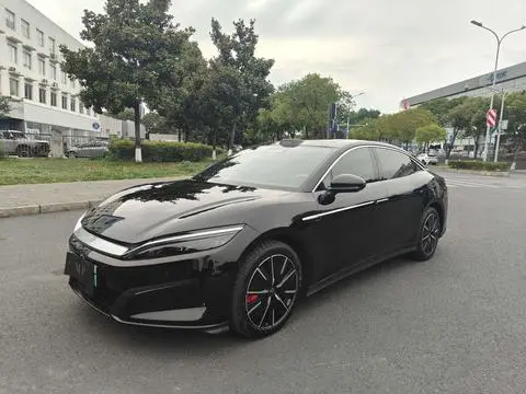 BYD Han L DM 2025
