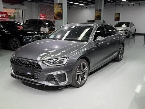 Audi A4L 2020
