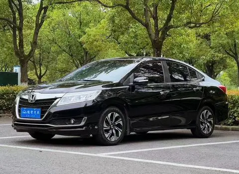 Honda Crider 2017