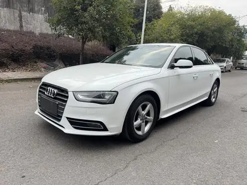 Audi A4L 2016