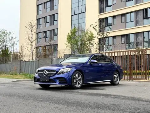 Mercedes-Benz C-Class 2020