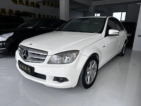 Mercedes-Benz C-Class 2010 — фото 1