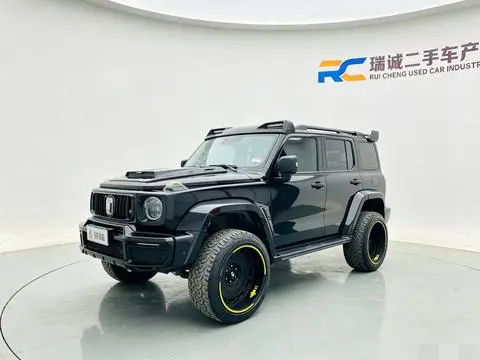 TANK 300 2021