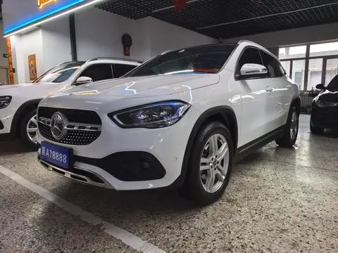 Mercedes-Benz GLA 2020