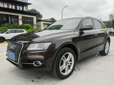 Audi Q5 2018 — фото 1