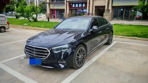 Mercedes-Benz E-Class 2025