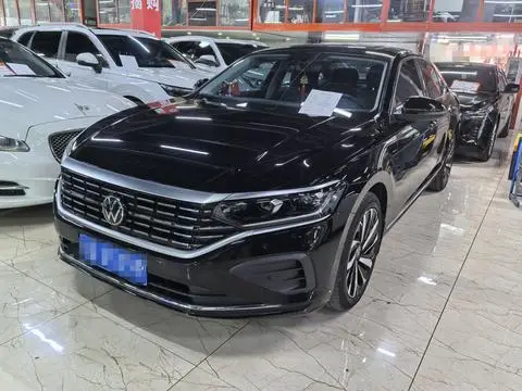 Volkswagen Passat 2024