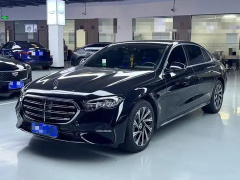 Mercedes-Benz E-Class 2025