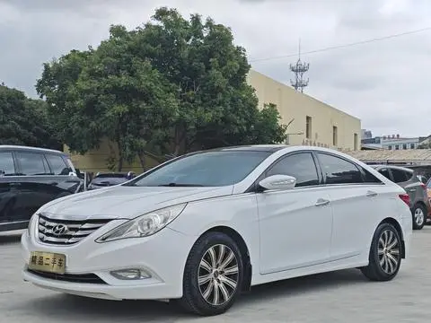 Hyundai 领翔 2009