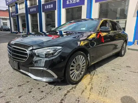 Mercedes-Benz E-Class 2023