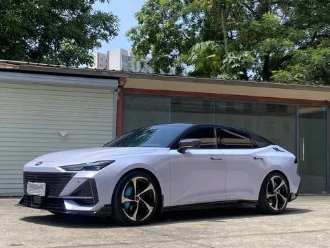Changan UNI-V 2022