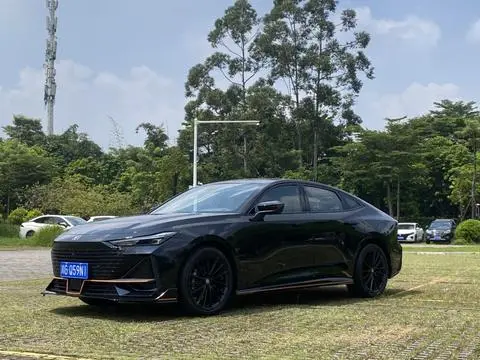 Changan UNI-V 2022