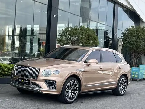 Bentley 添越 2023