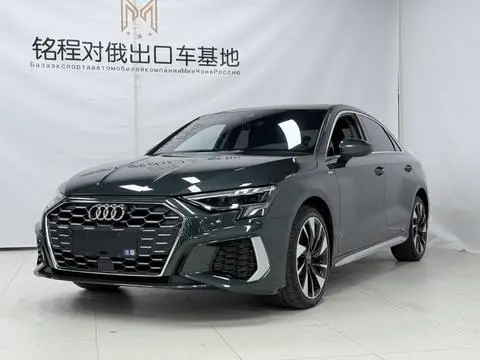 Audi A3 2022 — фото 1