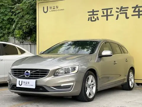 Volvo V60 2015