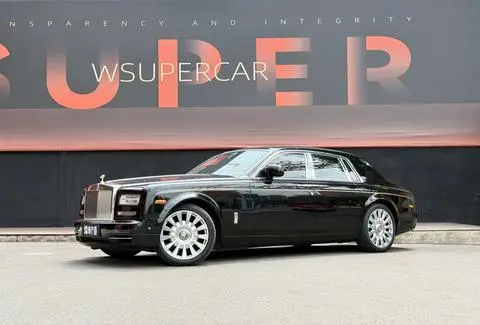 Rolls Royce 幻影 2013