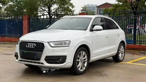 Audi Q3 2015
