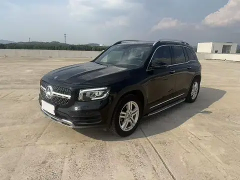 Mercedes-Benz GLB 2021