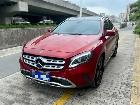 Mercedes-Benz GLA 2018