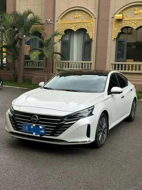 Nissan Teana 2022