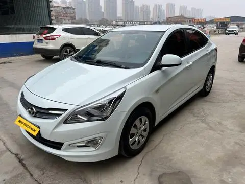 Hyundai 瑞纳 2014