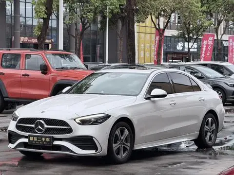 Mercedes-Benz C-Class 2023 — фото 1