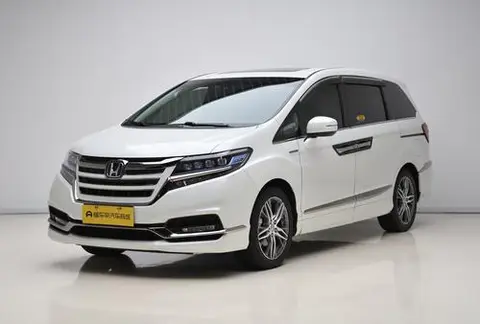 Honda 艾力绅 2019 — фото 1