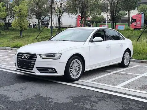 Audi A4L 2016