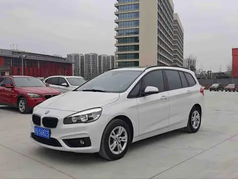 BMW 2 Series 旅行车 2015
