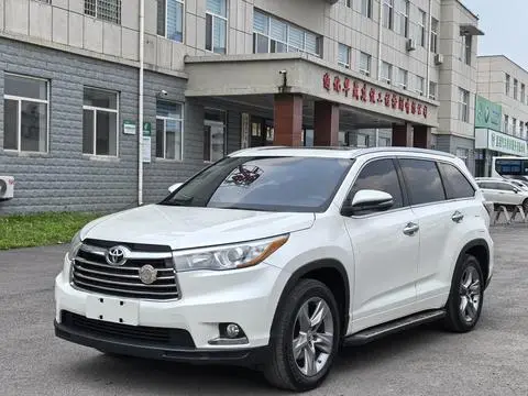 Toyota Highlander 2015