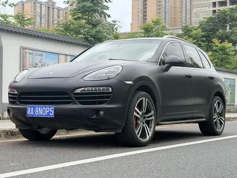 Porsche Cayenne 2011