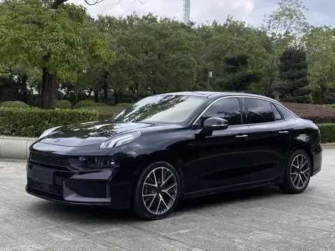 Lynk & Co 03 2020
