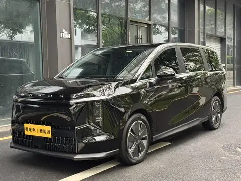 Maxus 大家7超混 2024