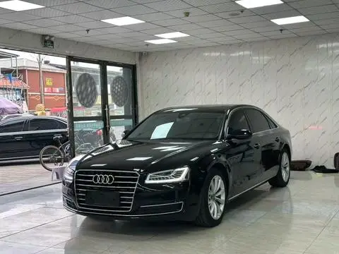 Audi A8 2013