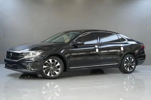 Volkswagen Passat 2023