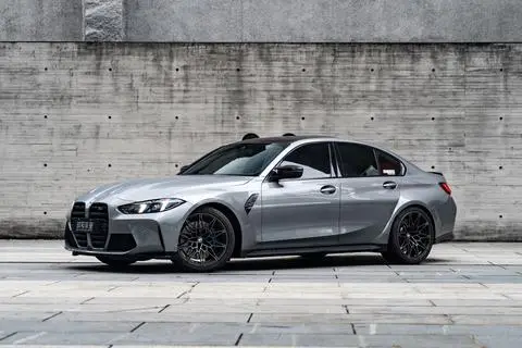 BMW M3 2024 — фото 1