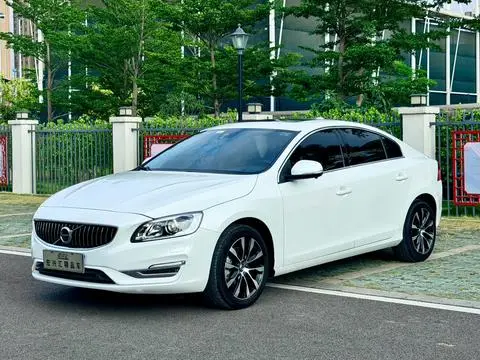 Volvo S60 2019