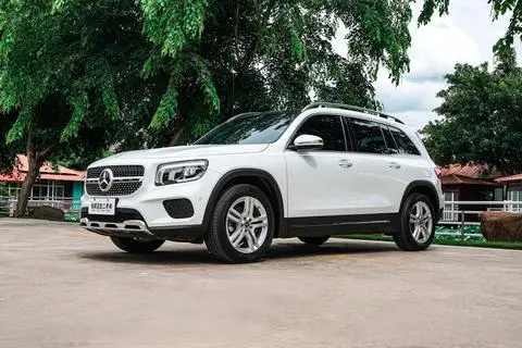 Mercedes-Benz GLB 2021