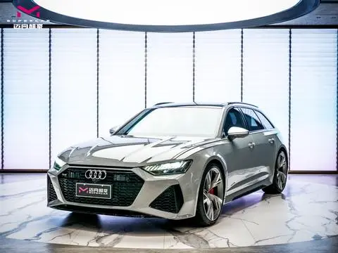 Audi RS 6 2021