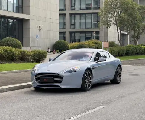 Aston Martin Rapide 2016 — фото 1