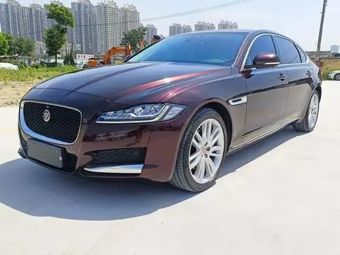 Jaguar XFL 2020