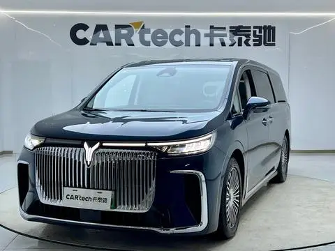 Voyah 梦想家 PHEV 2025